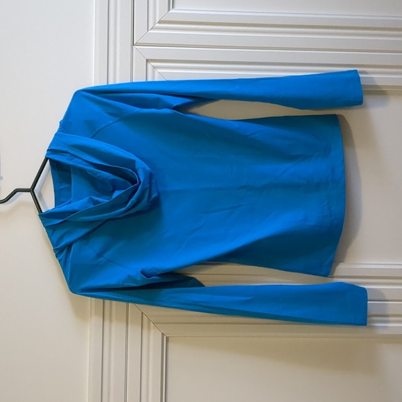 One tooth hooded athletic sweater - Picture 3 of 6